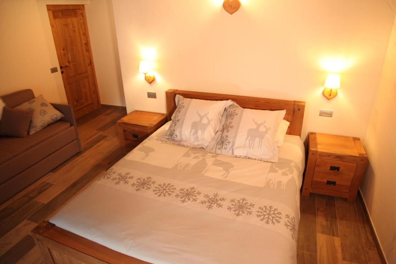 ブリュソン Mi Casa Tu Casa Bed & Breakfast エクステリア 写真