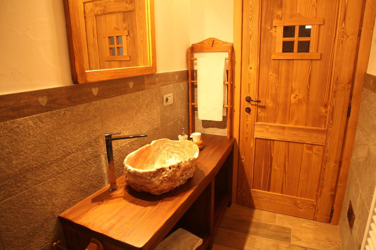 ブリュソン Mi Casa Tu Casa Bed & Breakfast エクステリア 写真
